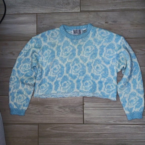 Blue cute cropped sweater thrifted - Picture 4 of 4